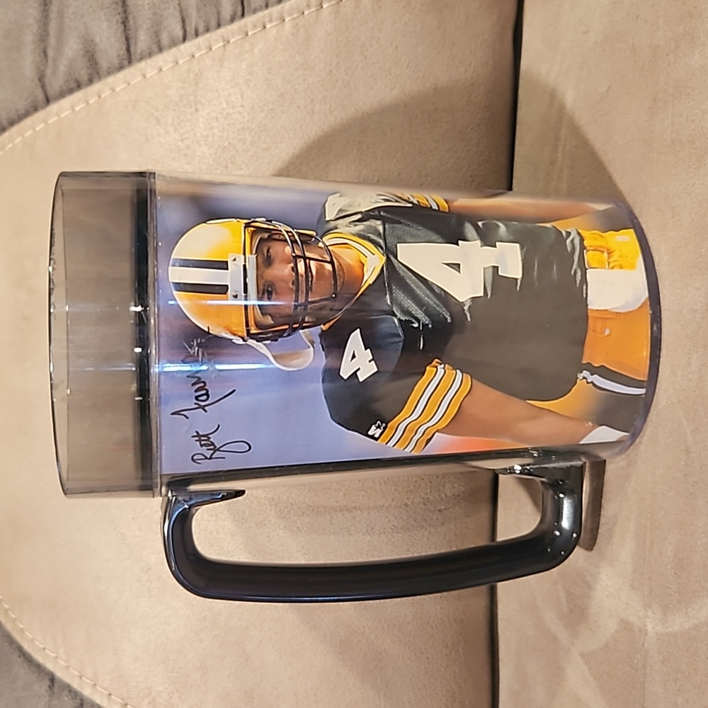 Brett Favre NFL Quarterback Club Green Bay Packers Thermo Serv Mug (24 oz)